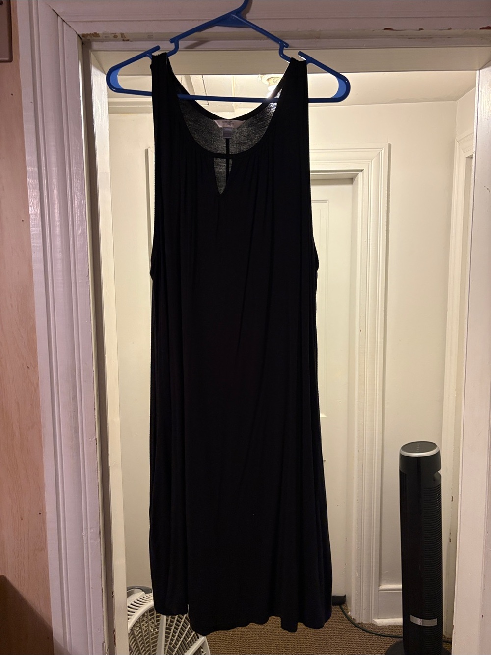 Terra & Sky Black Sleeveless Keyhole Maxi Dress